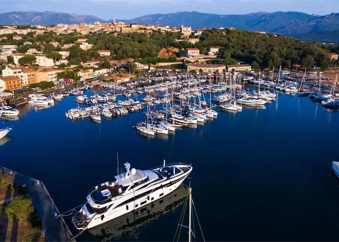 Baccarat Villa Porto-Vecchio (Corsica)